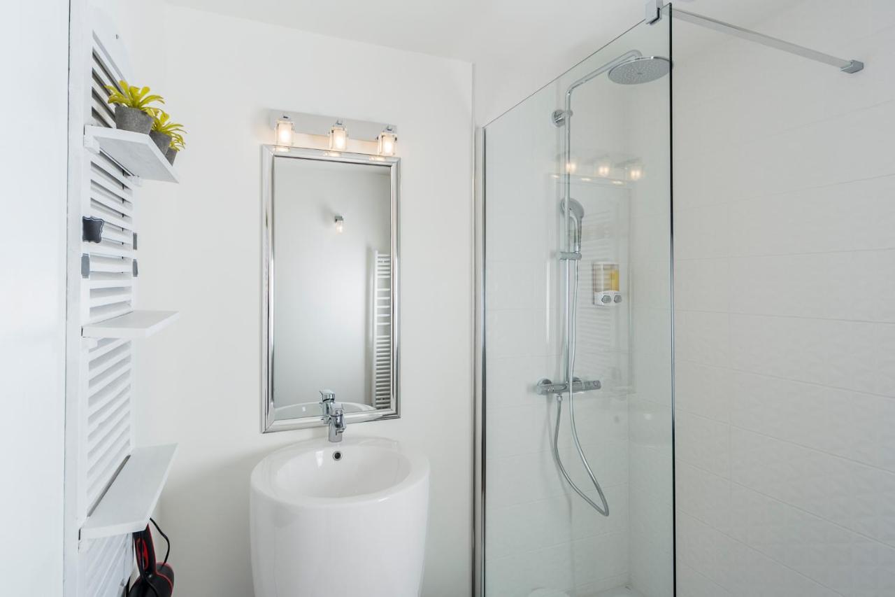 Les Terrasses Suite Et Loft De Campagne Avon-les-Roches Exterior foto